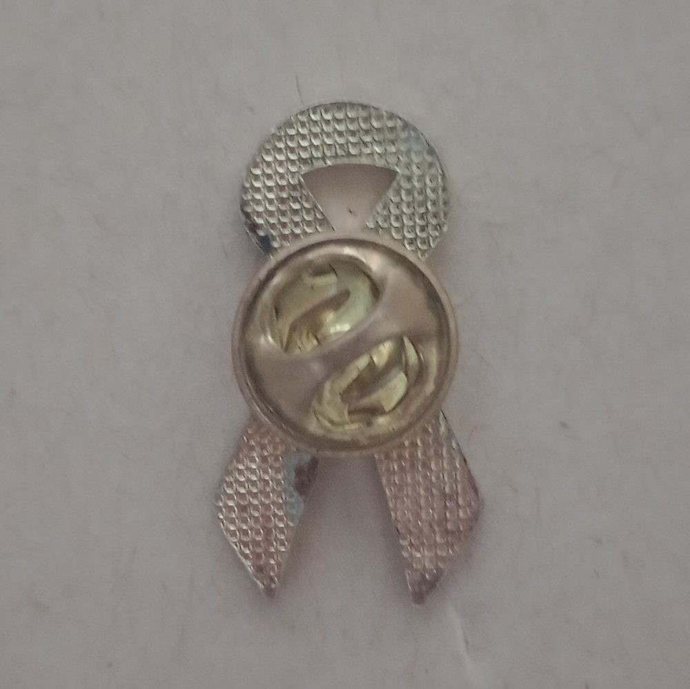 October Breast Cancer Awareness Ribbon Brooch - Picture 3 of 6